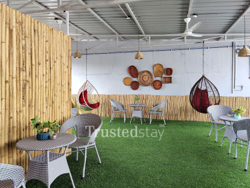 Bedroom of Plot 31 TrustedStay Service Apartment in Gachibowli Hyderabad